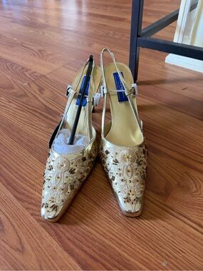 Gold Embroidered Slingback Heels - Women's Dress Shoes Jamie Nicole collection